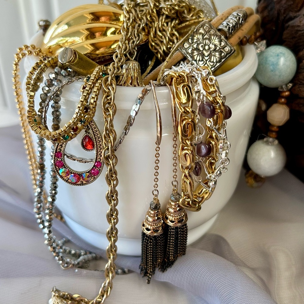 Mystery jewelry jar